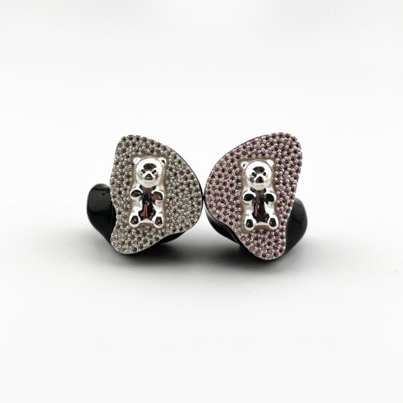 NTS In Ear by Nove25 X Angelina Mango